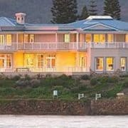 Isola Bella Guesthouse Self Catering